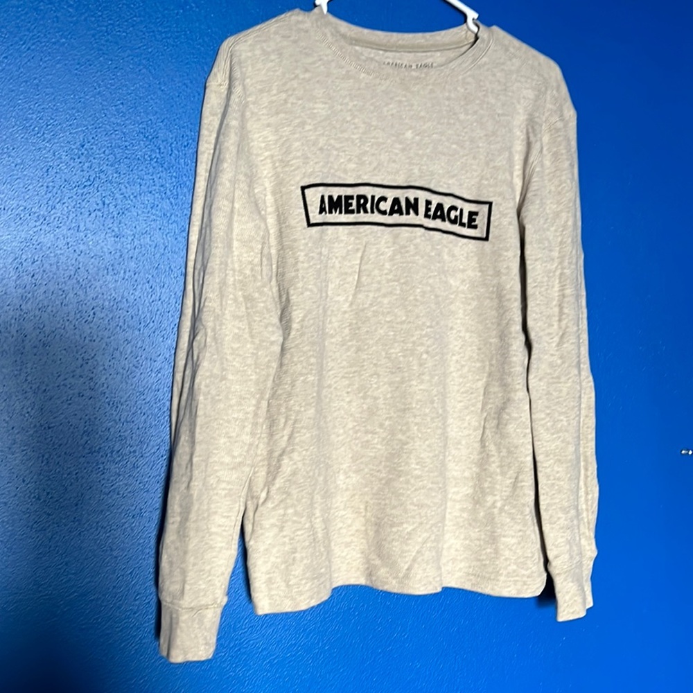 American Eagle long sleeve